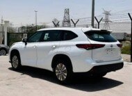 2024 Toyota Highlander GLE 2.5L Hybrid