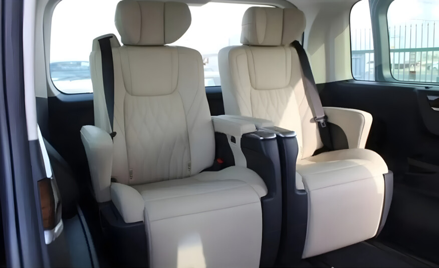 2024 Toyota Granvia 2.8L AT Diesel 6-seater