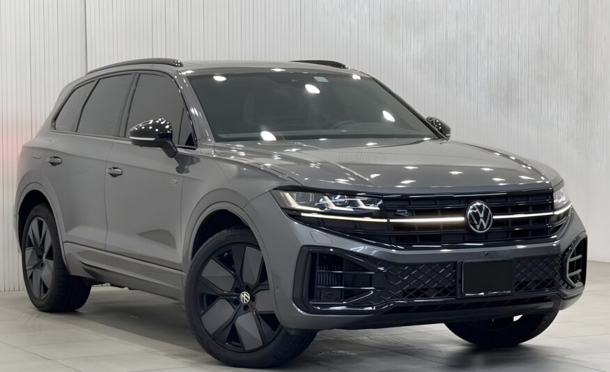 2024 Volkswagen Touareg R-Line 3.0L 4WD